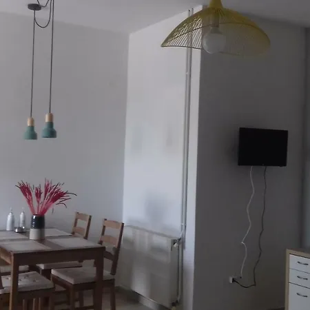Appartement Studio In Peraia, Next To The Sea